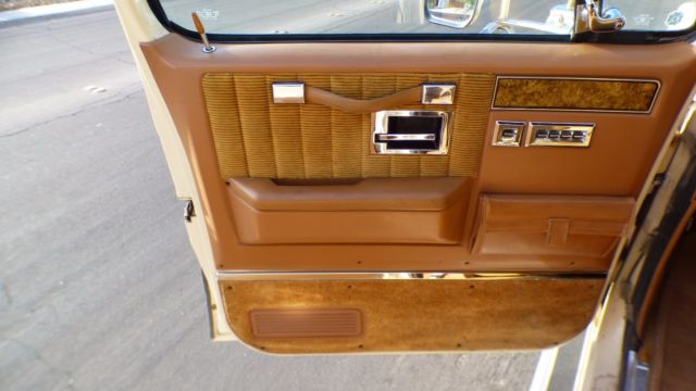 1991 Chevrolet Suburban 2500,1500, Silverado, 454 - photo 8