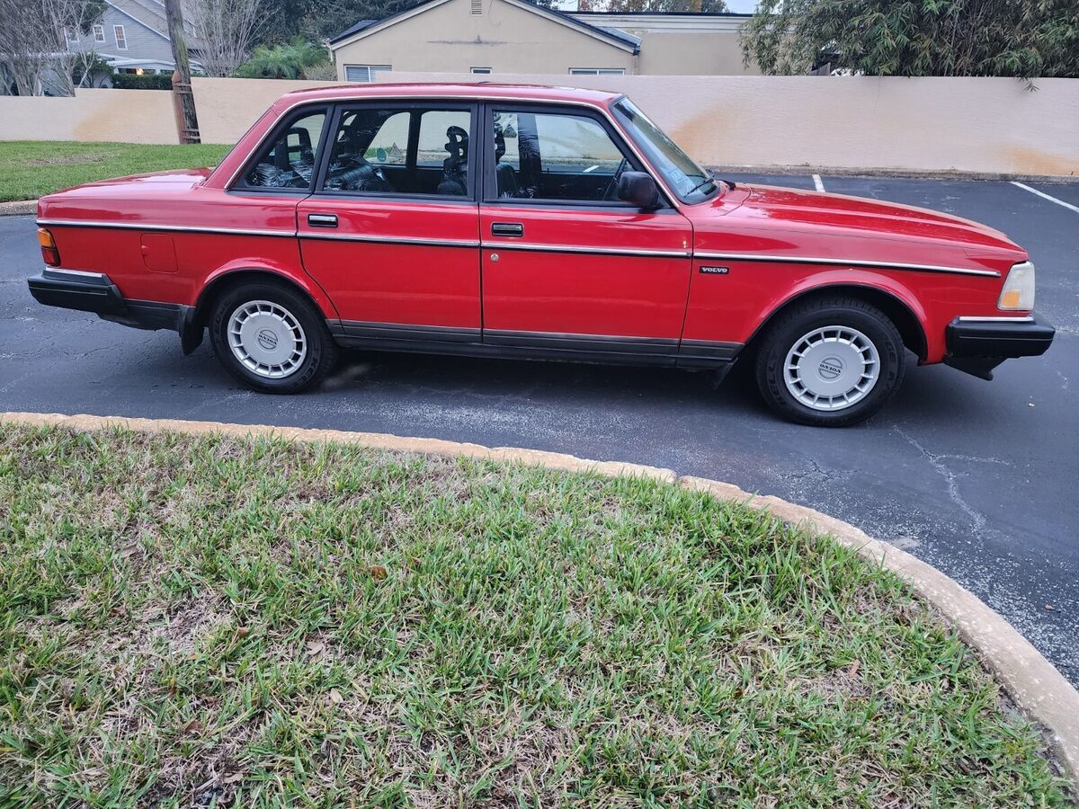1991 Volvo 240 - photo 2