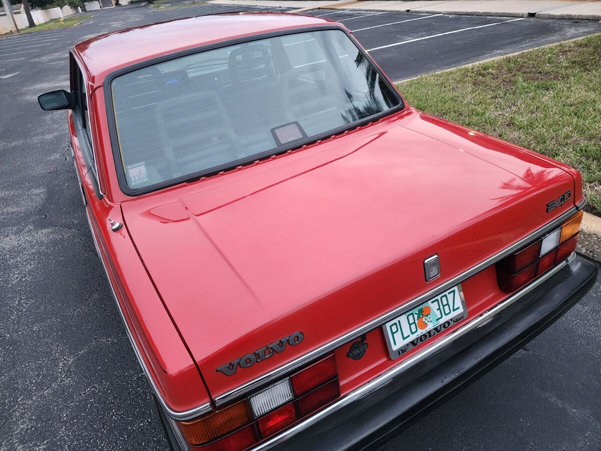 1991 Volvo 240 - photo 6