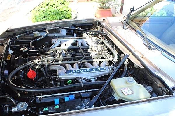 1992 Jaguar XJS V-12 COUPE 35,000 MILES! - photo 11