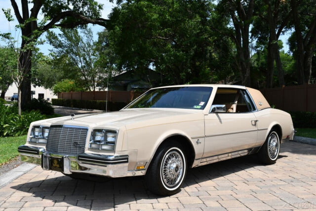 1982 Buick Riviera Leather Documented Fully Loaded Amazing Time Capsule - photo 2