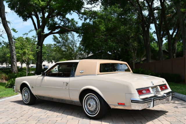 1982 Buick Riviera Leather Documented Fully Loaded Amazing Time Capsule - photo 9