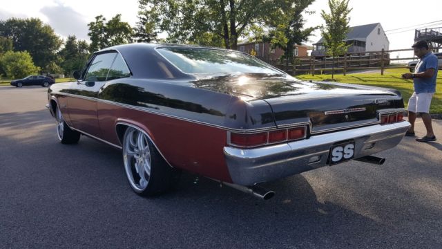 1966 Chevrolet Impala SS - photo 2