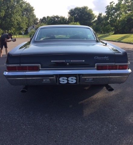 1966 Chevrolet Impala SS - photo 9