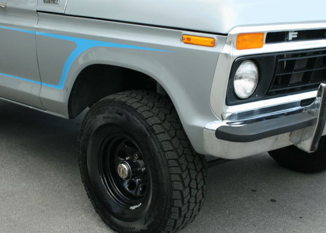 1977 Ford F-150 SHORT BED - 460 V-8 - 4X4 RESTORED - photo 12