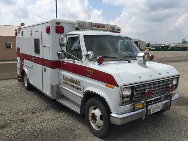 Amazing super low, original miles, one owner 1981 Ford E-Series Van Chateau