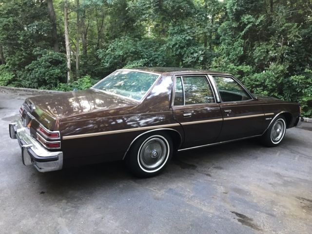 1977 Pontiac Catalina - photo 2