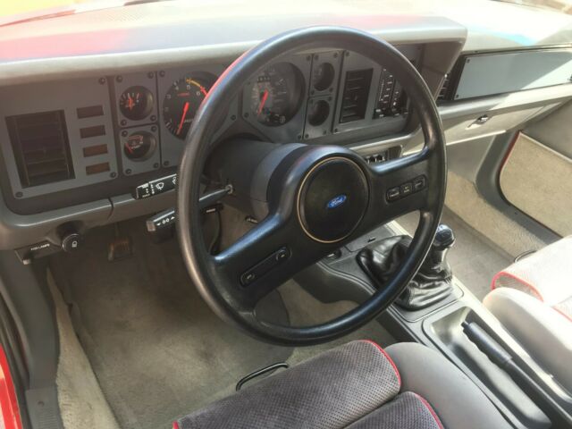1986 Ford Mustang GT - photo 9