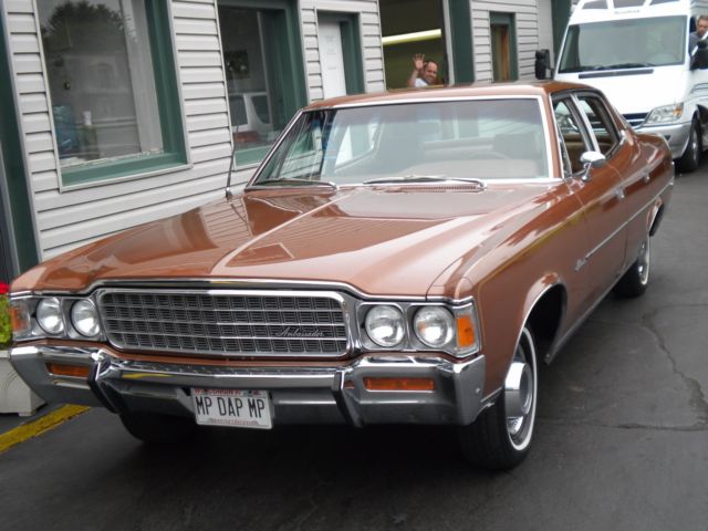 AMC 1972 AMBASSADOR BROUGHAM 4-DOOR SEDAN, BRONZE/GOLD, EXCELLENT CONDITION 1972 AMC AMBASSADOR BROUGHAM