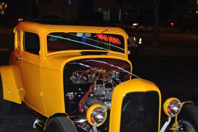 1932 Ford 5-Window Coupe - photo 12