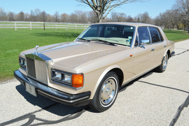 America's #1 classic RR supplier - very original hard to find clean early SZ car 1982 Rolls-Royce Silver Spirit/Spur/Dawn 4 door sedan