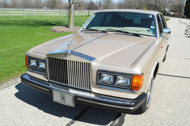 1982 Rolls-Royce Silver Spirit/Spur/Dawn 4 door sedan - photo 2