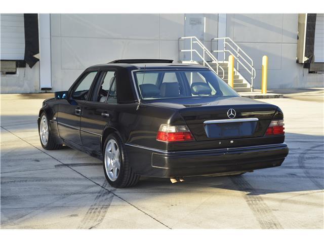 1993 Mercedes-Benz 500-Series 500E - photo 11
