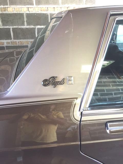 1984 Oldsmobile Eighty-Eight Royal Brougham - photo 2