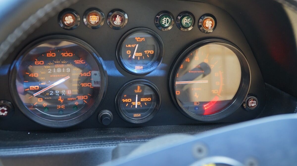 1987 Ferrari 328GTS - photo 11