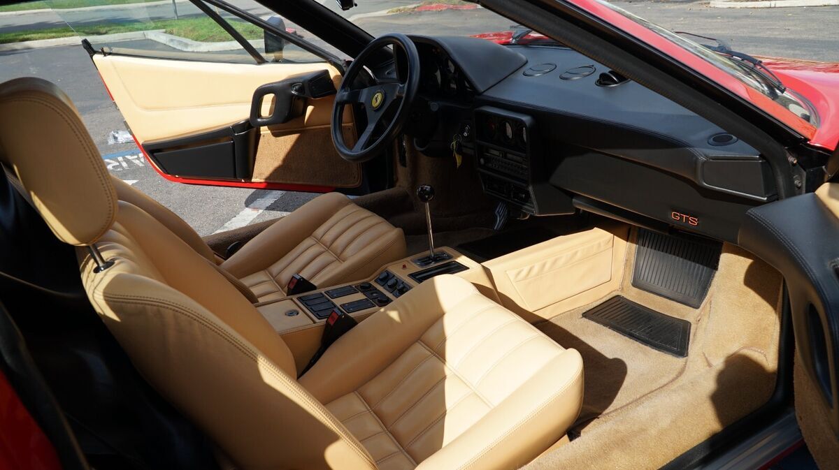 1987 Ferrari 328GTS - photo 12