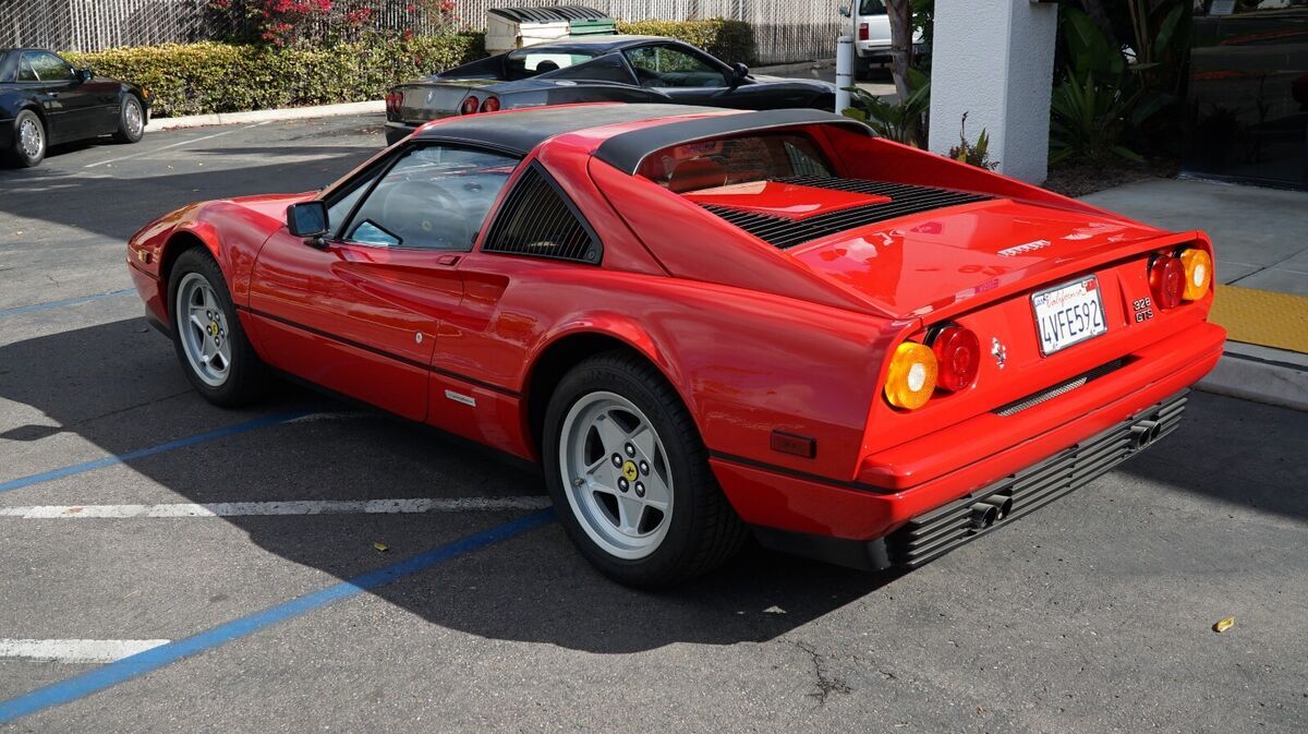 1987 Ferrari 328GTS - photo 3