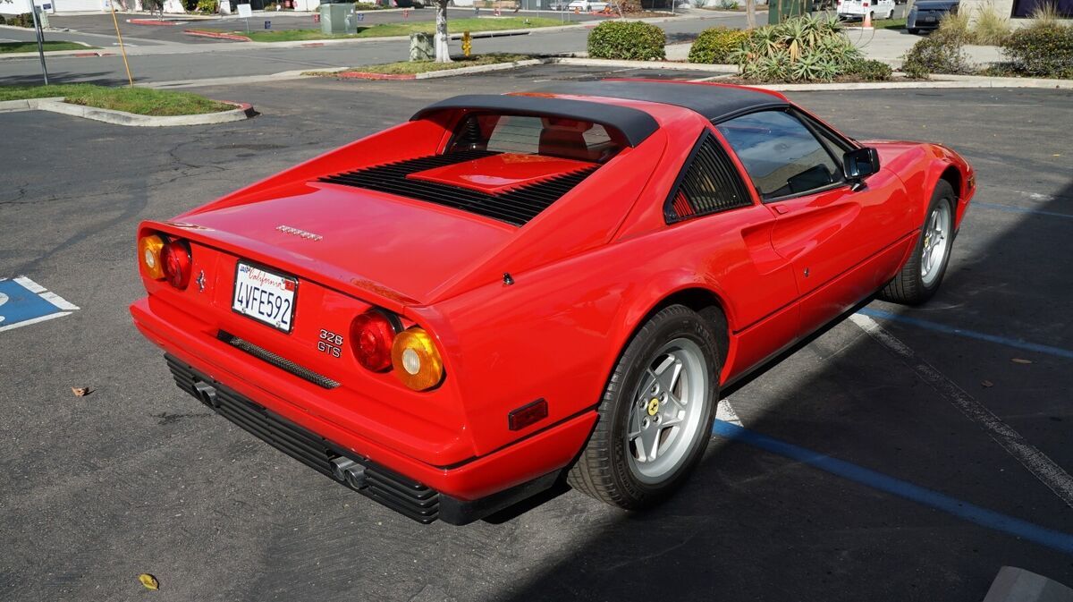 1987 Ferrari 328GTS - photo 4