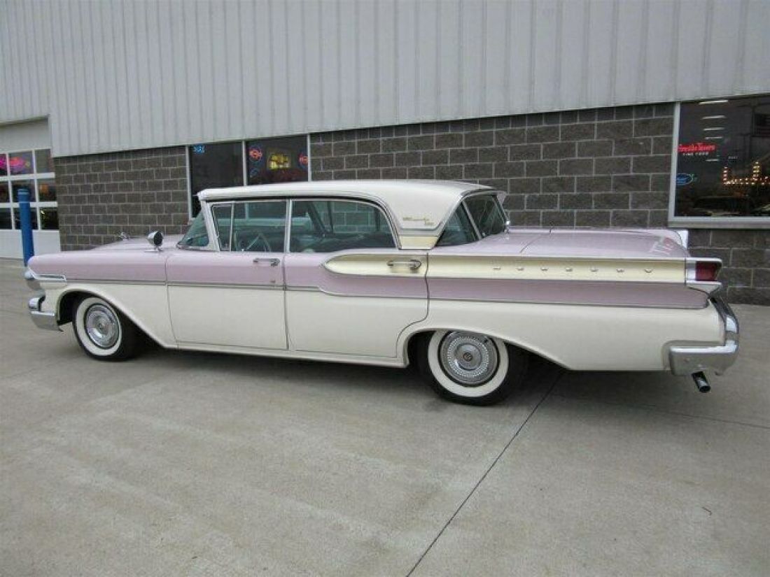 1957 Mercury Turnpike Cruiser 4 Door Sedan - photo 13