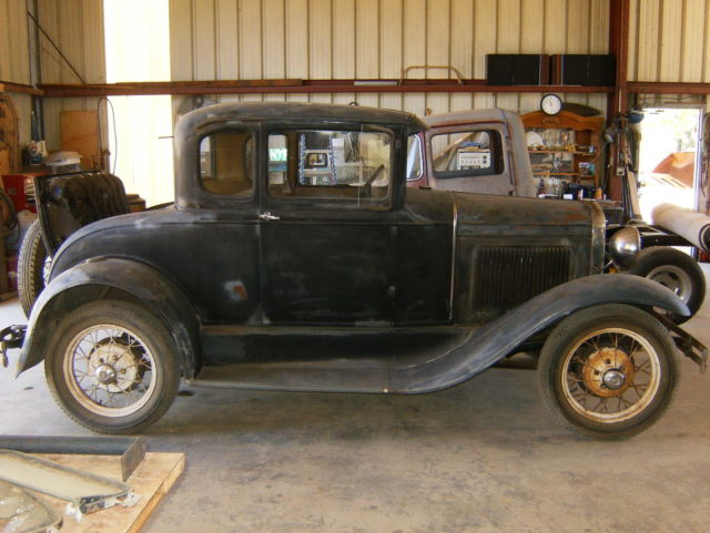 1931 Ford Model A Rumble seat coupe - photo 6
