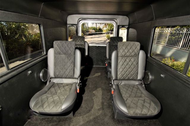 1985 Land Rover Defender 110 - photo 12