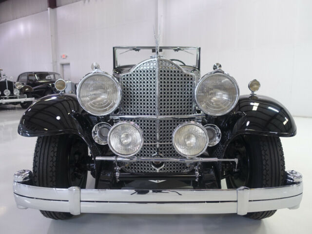 1932 Packard Deluxe Eight Roadster Coupe - photo 2