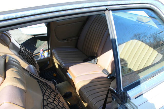1984 Mercedes-Benz 300-Series 2 Door coupe - photo 10