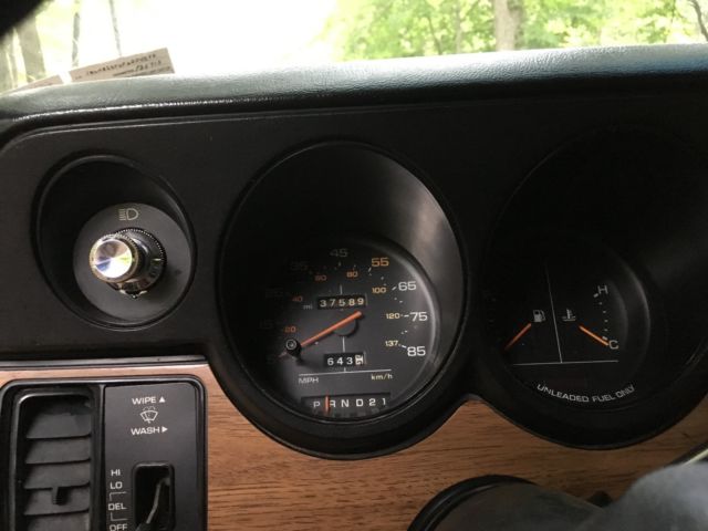 1985 Dodge Ram Van - photo 11