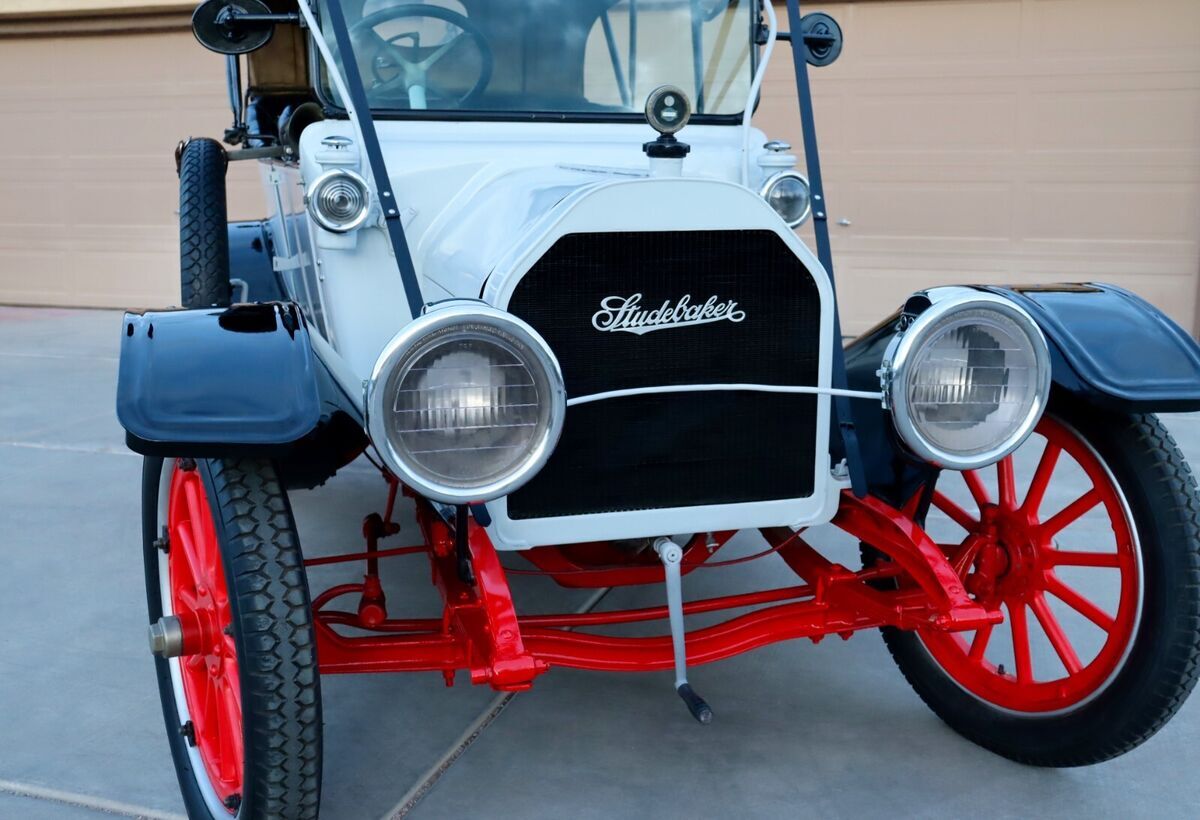 1913 Studebaker Model 25 - Ford T style nice as a Cadillac or Packard Barn Find - photo 3