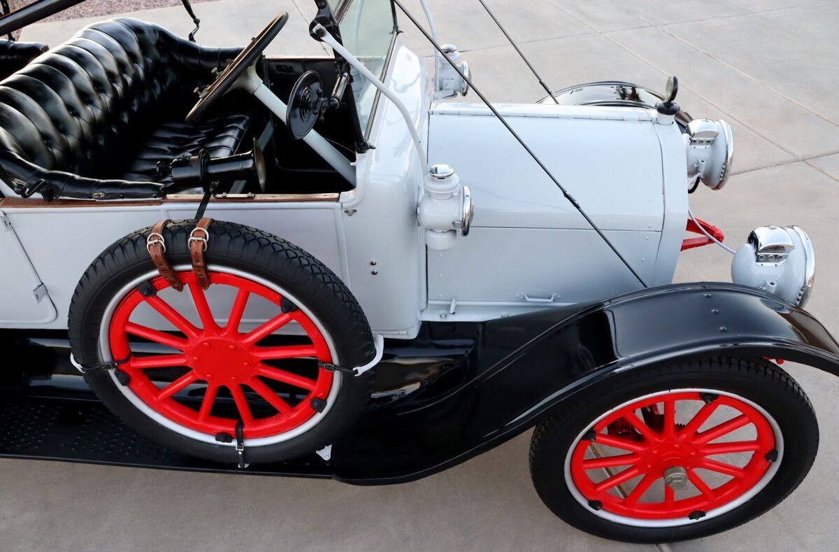 1913 Studebaker Model 25 - Ford T style nice as a Cadillac or Packard Barn Find - photo 7