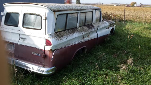 1960 Chevrolet Suburban - photo 3