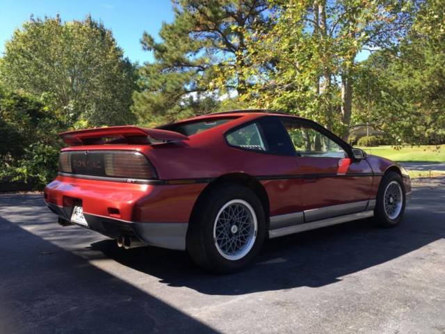 1987 Pontiac Fiero GT - photo 11