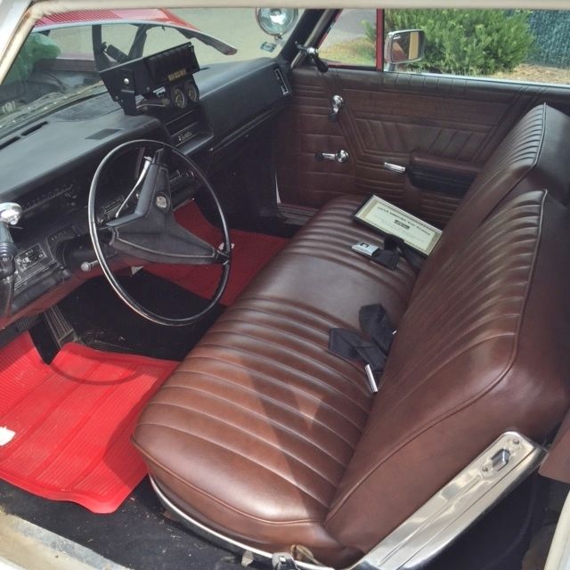 1968 Cadillac Ambulance 4 door - photo 6