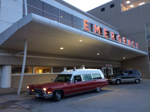 Antique1968 Miller Meteor Cadillac ambulance vintage fully equipped 1968 Cadillac Ambulance M&M hightop