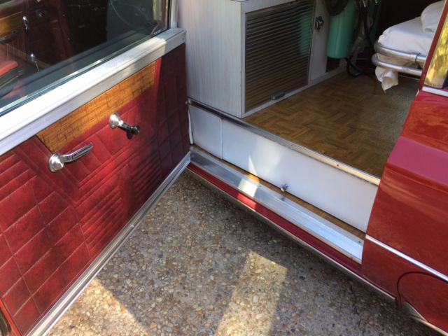 1968 Cadillac Ambulance M&M hightop - photo 10