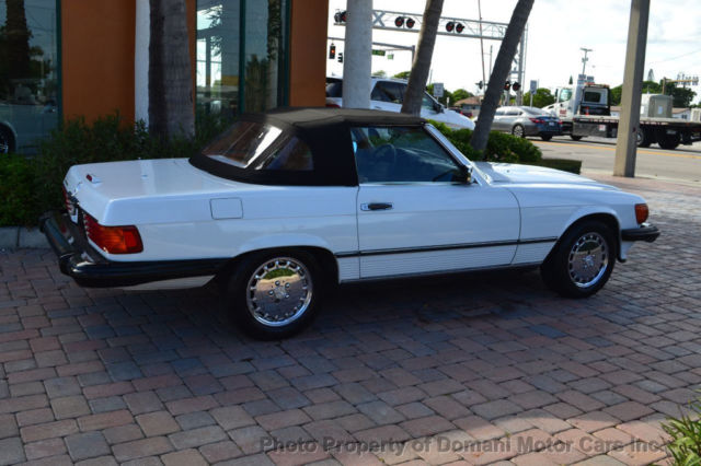 1989 Mercedes-Benz 500-Series Arctic White! Low Miles! Hard & Soft tops! Last Ye - photo 12