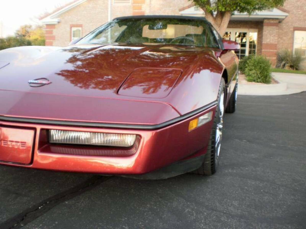 1987 Chevrolet Corvette Base 2dr Convertible - photo 9