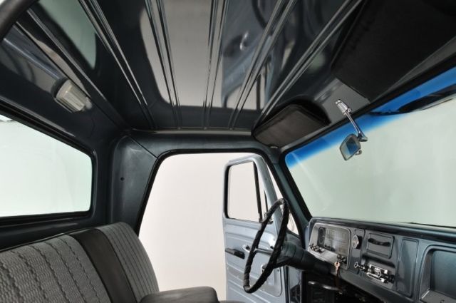 1966 Chevrolet C-10 Stepside - photo 9