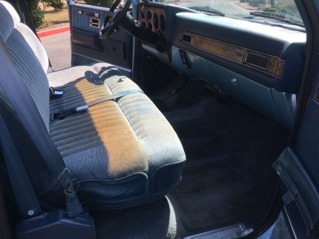 1990 GMC Suburban SLE - photo 12