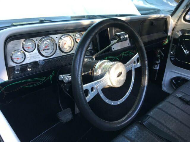 1965 Chevrolet C-10 Custom - photo 8