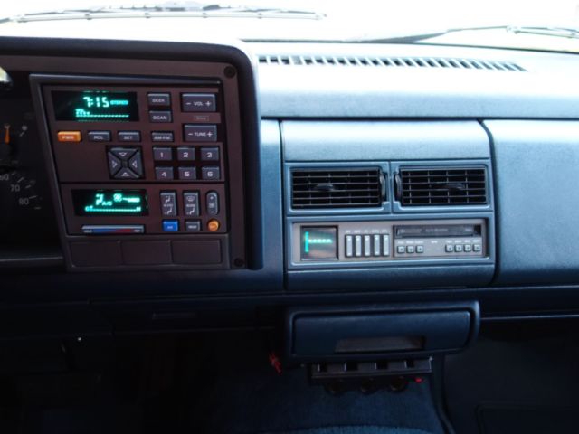 1993 Chevrolet C/K Pickup 1500 Regular Cab Longbed - photo 6