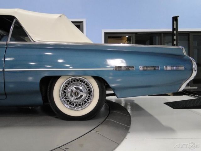 1962 Ford Thunderbird - photo 10