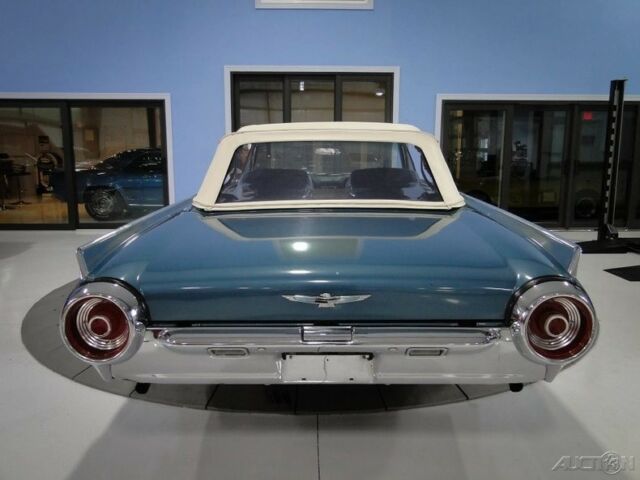 1962 Ford Thunderbird - photo 4