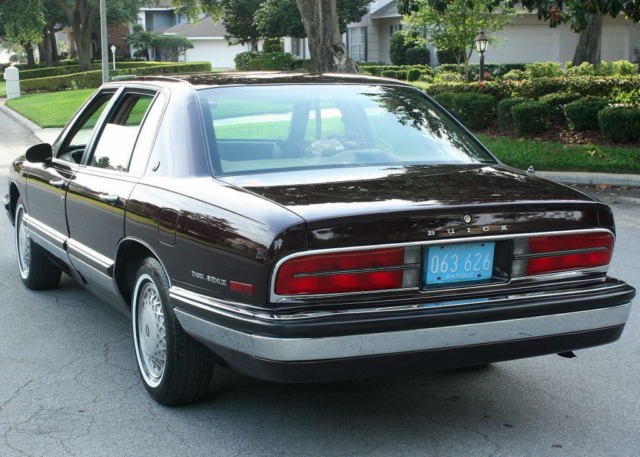 1994 Buick Park Avenue LIMITED - MINT CAR - 37K MILES