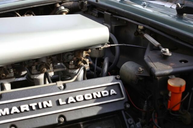 1980 Aston Martin V-8 Volante - photo 12