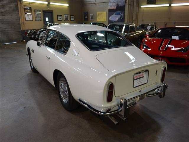 1967 Aston Martin DB6 -- - photo 4