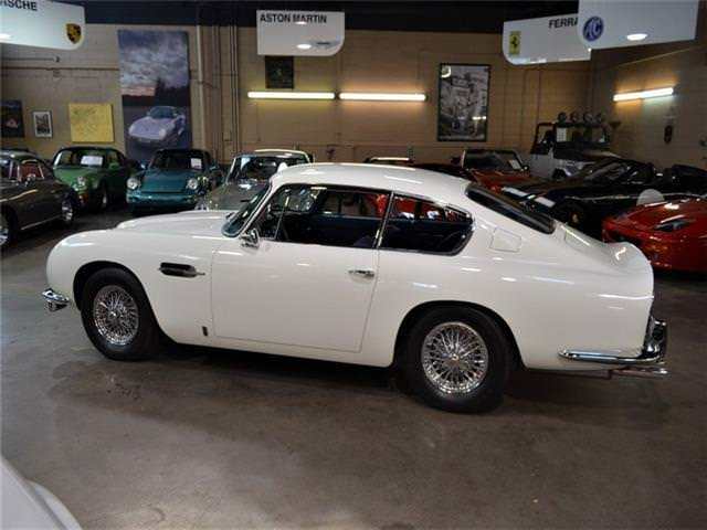 1967 Aston Martin DB6 -- - photo 7
