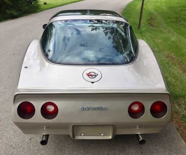 1982 Chevrolet Corvette - photo 7
