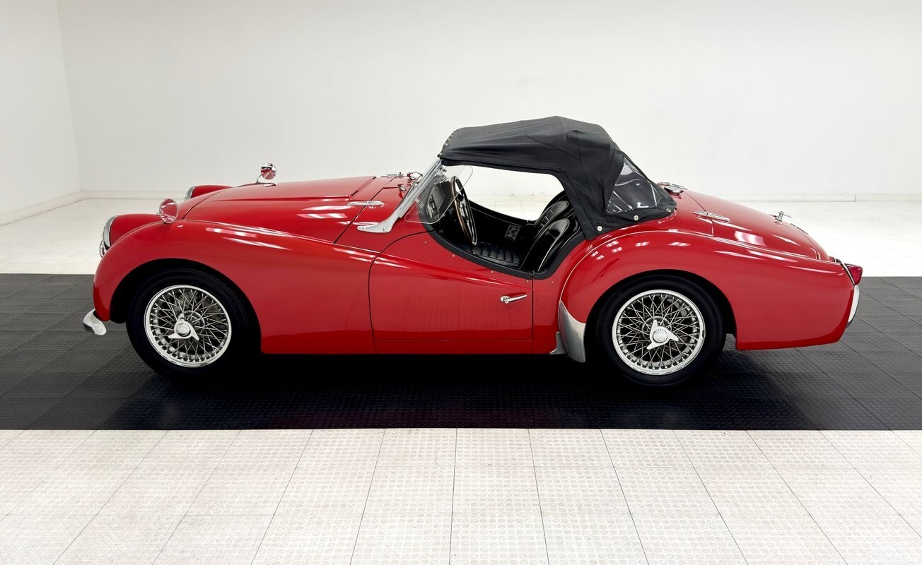1960 Triumph TR3 Roadster - photo 3