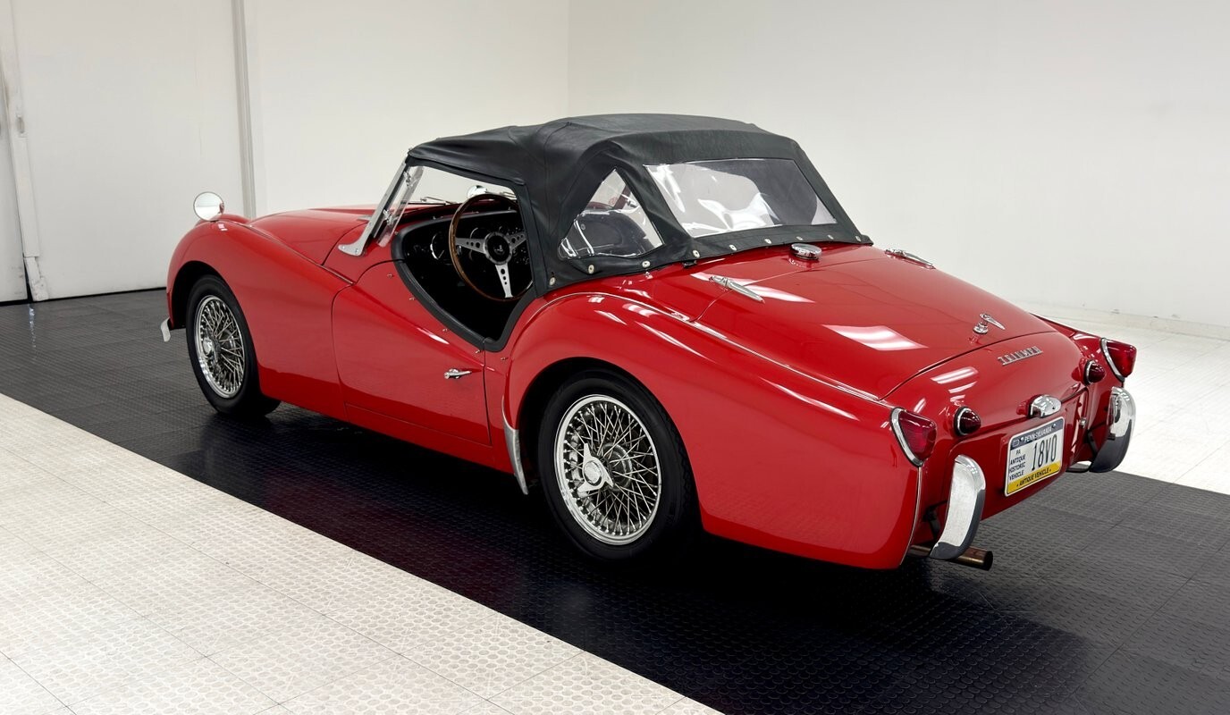 1960 Triumph TR3 Roadster - photo 5